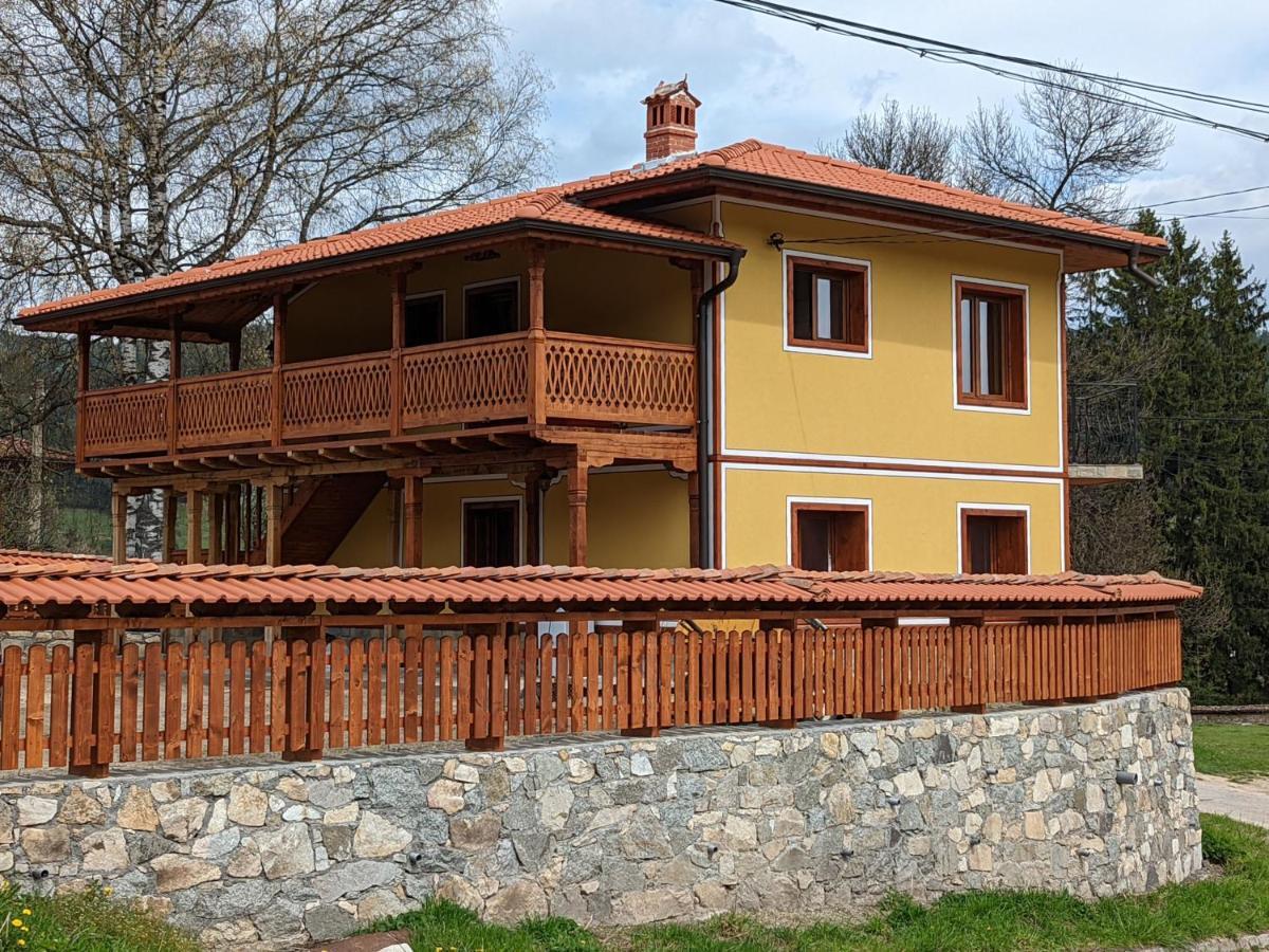 Къща За Гости Феникс Koprivshtitsa Exterior foto